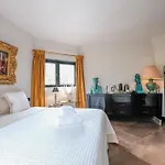 Utopia