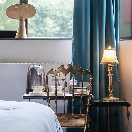 Utopia Homestay Gif-sur-Yvette
