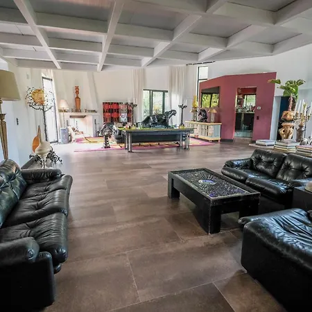 Utopia Homestay